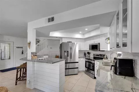 237 Seabreeze Cir, Jupiter, FL 33477 photo 19