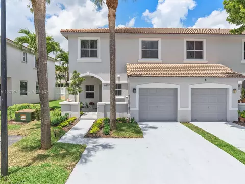 16857 SW 1st Pl #120, Pembroke Pines, FL 33027