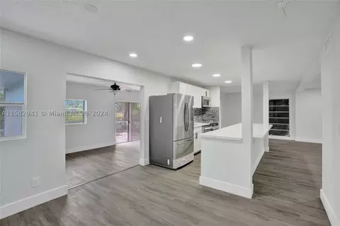 7800 NW 66th Ter, Tamarac, FL 33321