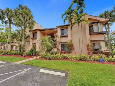 2161 SW 93rd Way #903, Davie, FL 33324