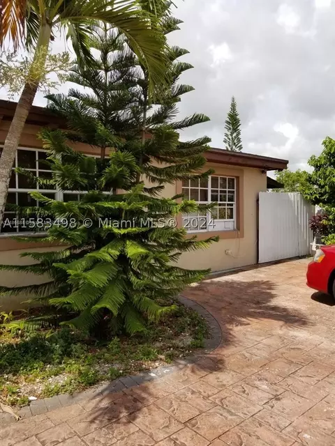 15320 SW 298th Ter, Homestead, FL 33033