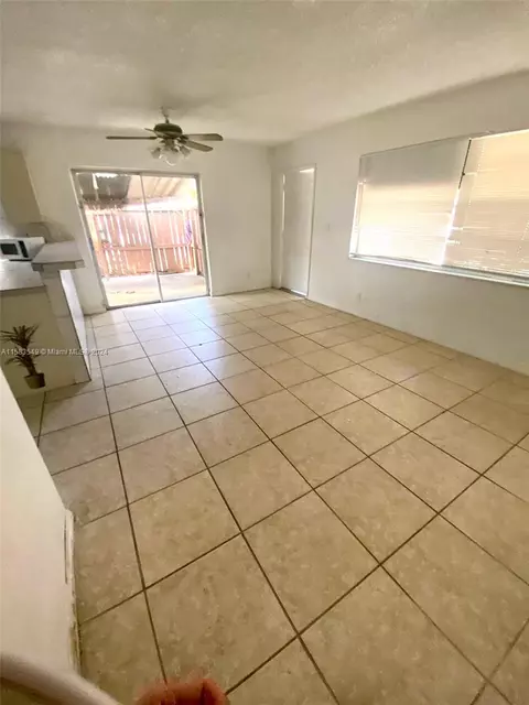 3109 NW 4th Ave, Pompano Beach, FL 33064