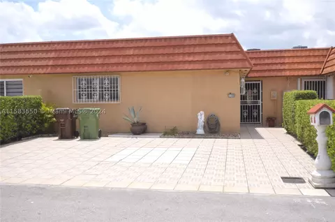 4140 W 19th Ave, Hialeah, FL 33012 photo 1