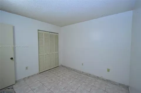 4140 W 19th Ave, Hialeah, FL 33012 photo 17