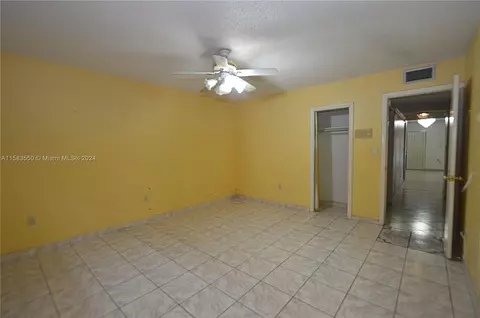 4140 W 19th Ave, Hialeah, FL 33012 photo 33