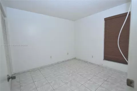 4140 W 19th Ave, Hialeah, FL 33012 photo 18
