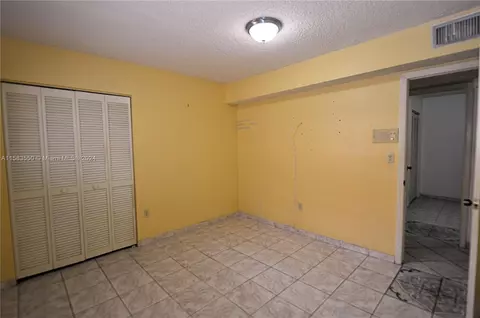 4140 W 19th Ave, Hialeah, FL 33012 photo 15