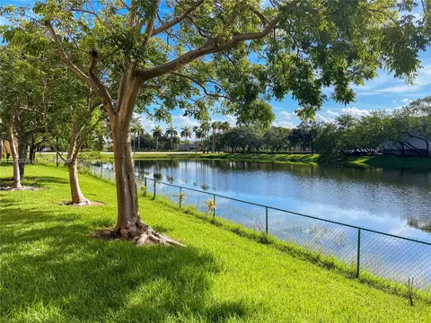131 SW 117th Ave #8204, Pembroke Pines, FL 33025