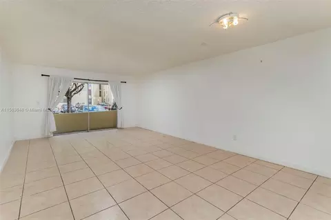 11925 NE 2nd Ave #B101, North Miami, FL 33161