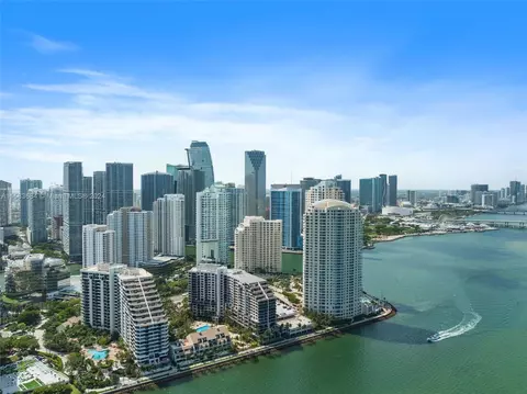 888 Brickell Key Dr #2701, Miami, FL 33131