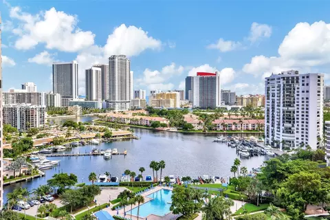 600 Three Islands Blvd #1621, Hallandale Beach, FL 33009