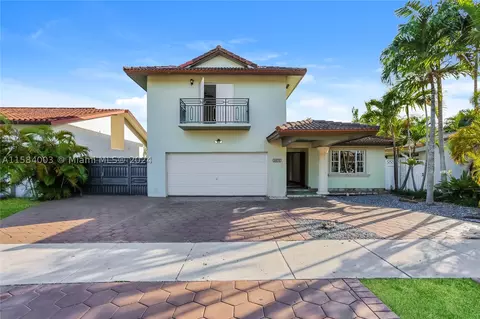 9970 SW 26th St, Miami, FL 33165