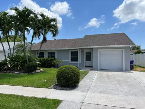 2001 SW 87th Ave, North Lauderdale, FL 33068