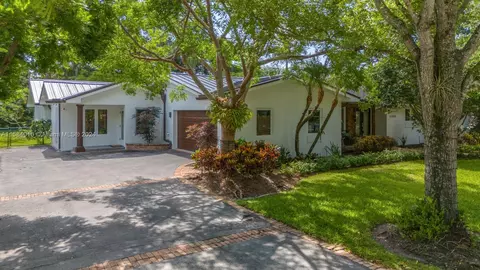 11905 SW 73rd Ave, Pinecrest, FL 33156