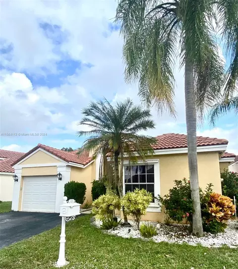 325 Somerset Way, Weston, FL 33326