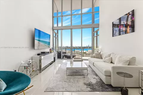 1100 Biscayne Blvd #1504, Miami, FL 33132