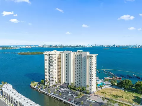 11111 Biscayne Blvd #3A, Miami, FL 33181