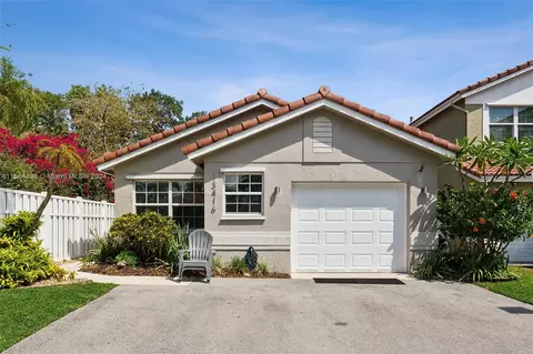 13416 NW 5th Ct, Plantation, FL 33325
