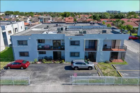 1340 W 41st St #107, Hialeah, FL 33012