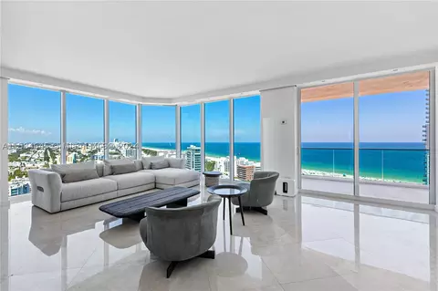 300 S Pointe Dr #2405, Miami Beach, FL 33139