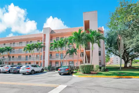 2726 NW 104th Ave #210, Sunrise, FL 33322