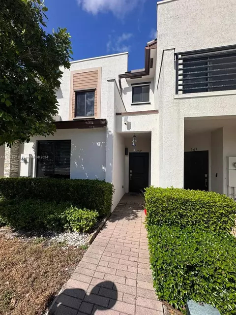 359 NE 208th Ter, Miami, FL 33179