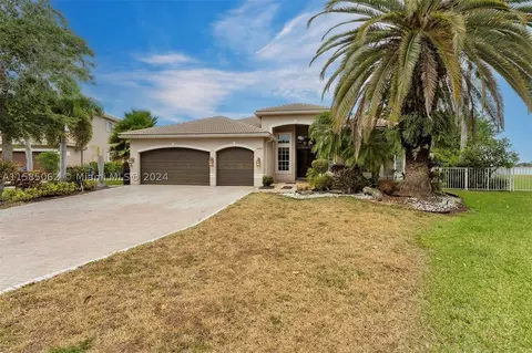 5449 SW 190 Ave, Miramar, FL 33029