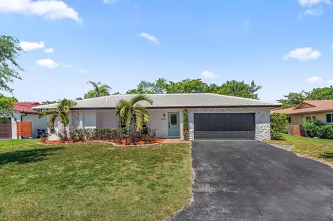 4160 NW 113th Ave, Coral Springs, FL 33065