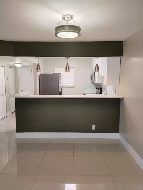 8330 Sands Point Blvd #N107, Tamarac, FL 33321