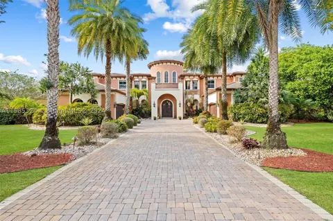 12827 Equestrian Trl, Davie, FL 33330