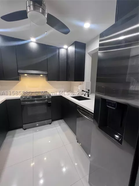 Undisclosed, Lauderdale Lakes, FL 33311