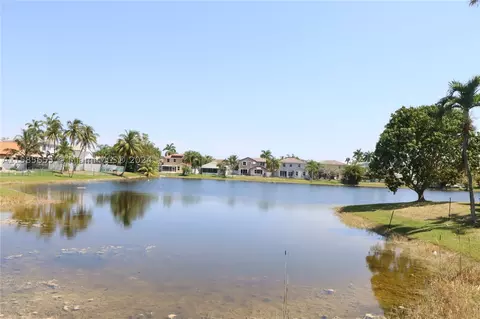 19250 NW 22nd St, Pembroke Pines, FL 33029