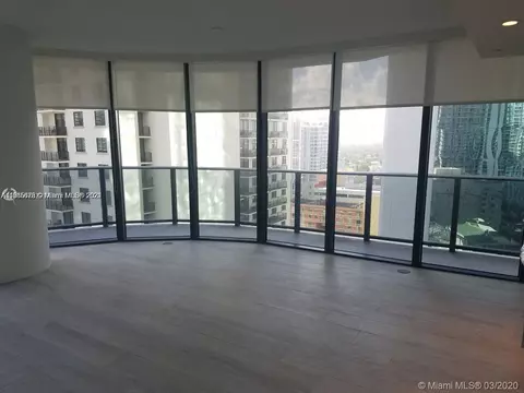 55 SW 9th St #1806, Miami, FL 33130