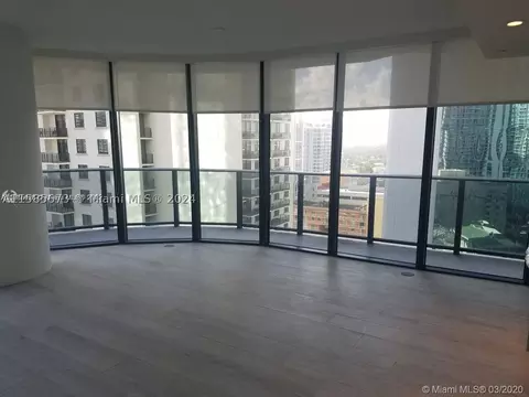 55 SW 9th St #1806, Miami, FL 33130