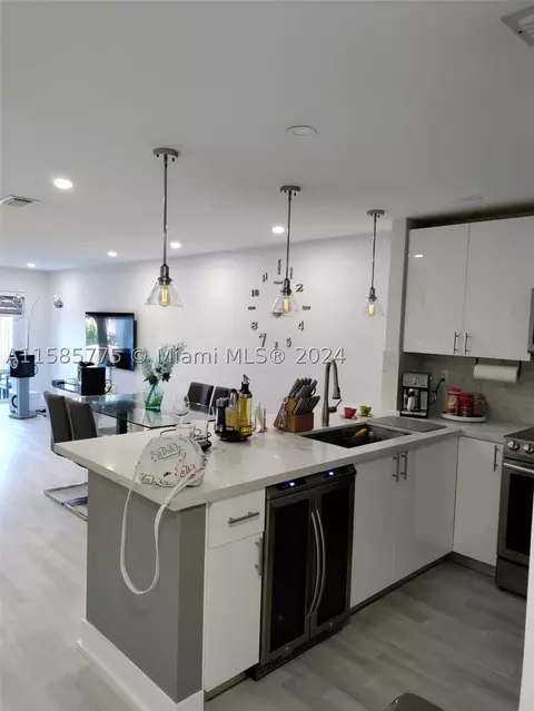 13428 SW 62nd St #103I, Miami, FL 33183