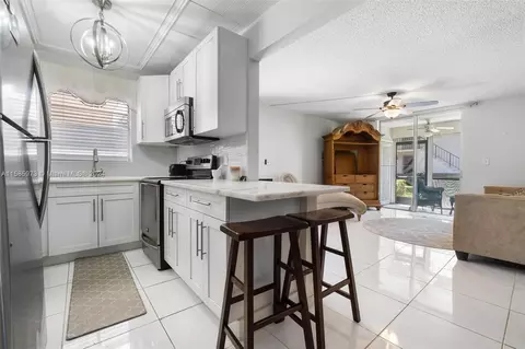 1100 NW 13th St #194D, Boca Raton, FL 33486