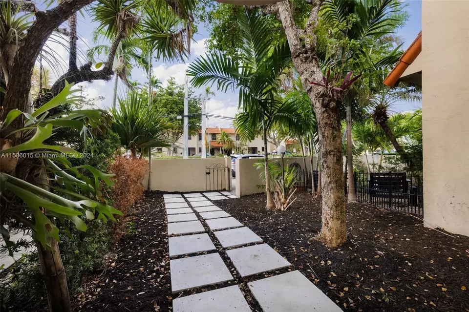  1553 NE 105 Th St #2-9, Miami Shores, FL 33138 photo 2