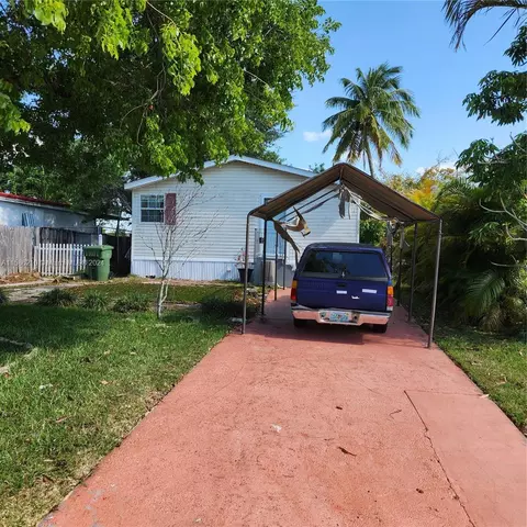 21631 NW 8th Ct, Pembroke Pines, FL 33029