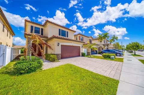 3517 W 86th Ter, Hialeah, FL 33018