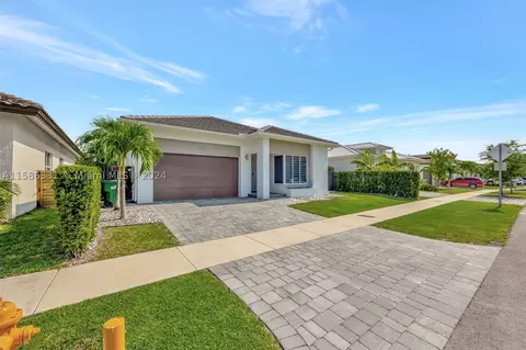 15101 SW 175th St, Miami, FL 33187