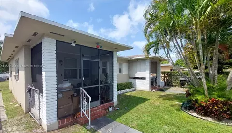 528 NW 97th St, Miami, FL 33150