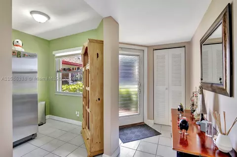 1100 SW 128th Ter #101U, Pembroke Pines, FL 33027