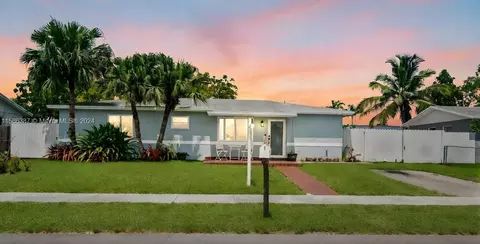 25330 SW 124th Ave, Homestead, FL 33032