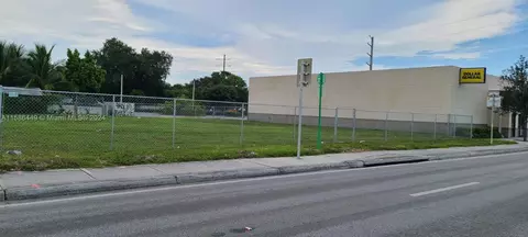 855 NW 79 St, Miami, FL 33150