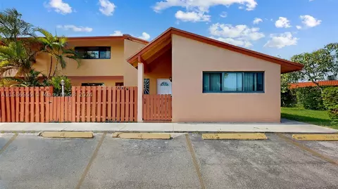1030 SW 87th Ave #A-10, Miami, FL 33174