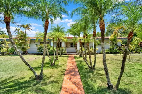 8250 SW 130th St, Pinecrest, FL 33156