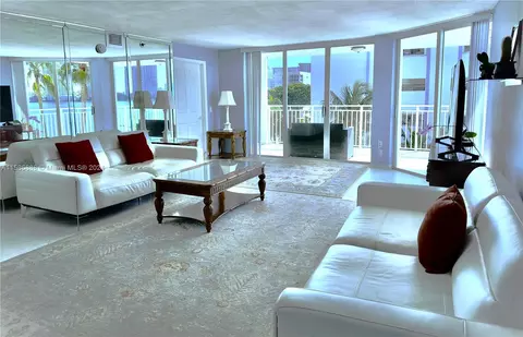 18000 N Bay Rd #301, Sunny Isles Beach, FL 33160