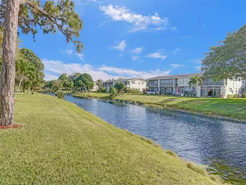 34 Lyndhurst B #34, Deerfield Beach, FL 33442
