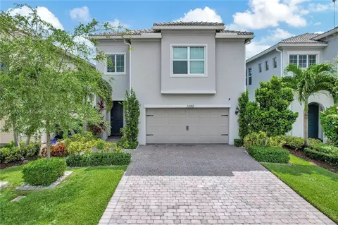 1595 Trailhead Ter, Hollywood, FL 33021