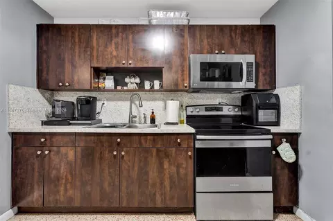 Kitchen - 331 E 56th St, Hialeah, FL 33013 photo 2 of 2